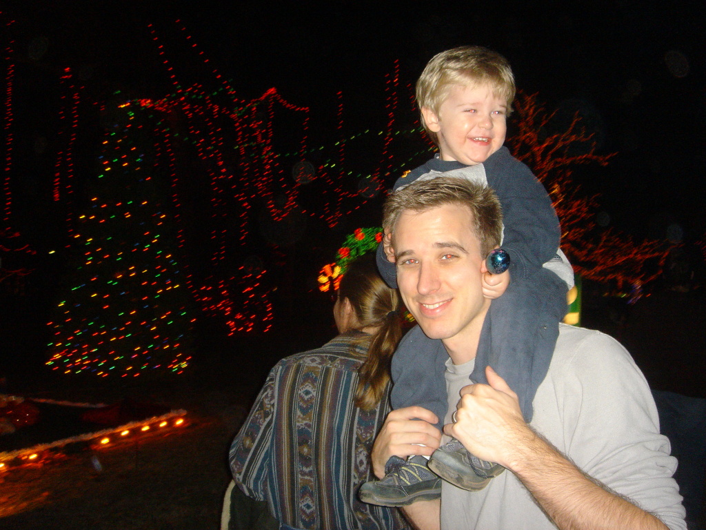 2006-12-14-Trail-Of-Lights-17.JPG